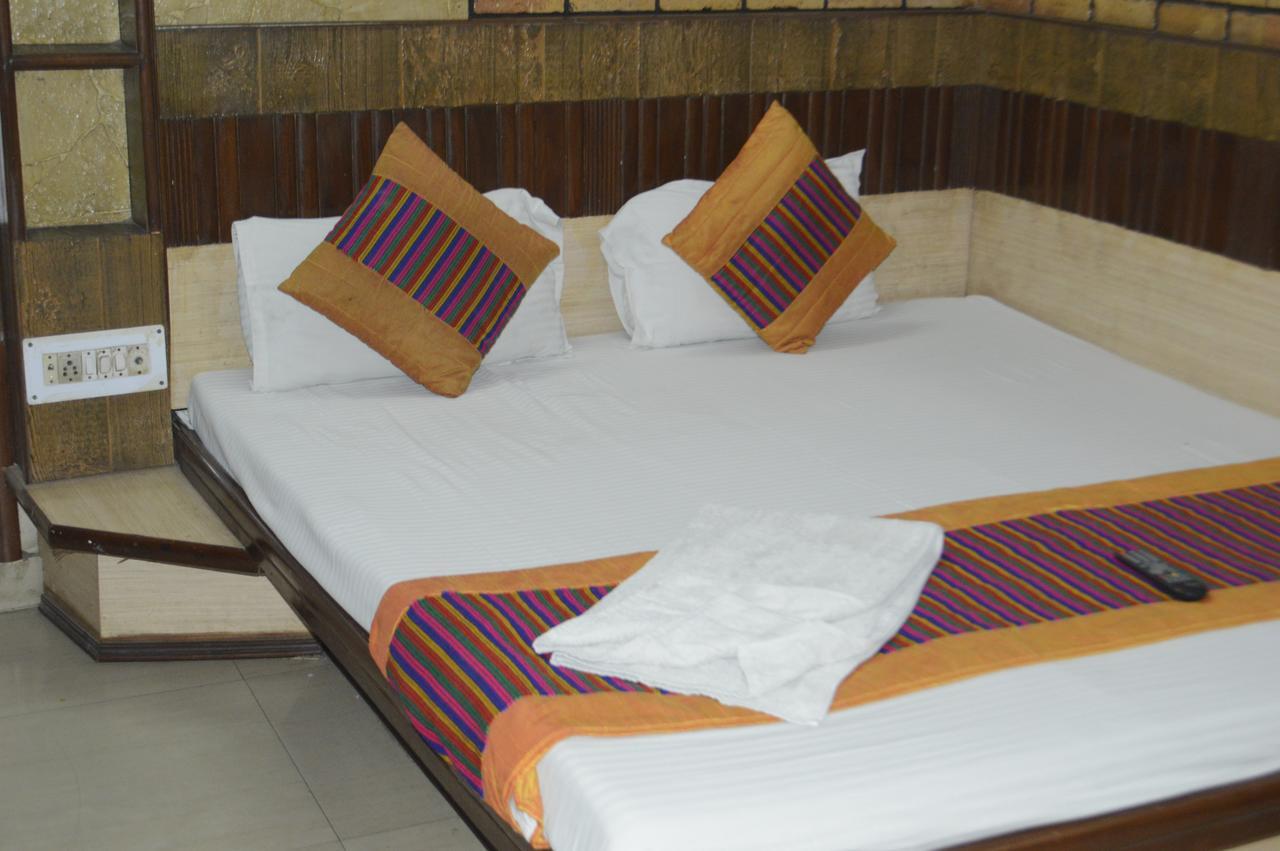 Hotel Yes Boss International- Awarded Best Hotel 2025 In Budget Category Hotel New Delhi